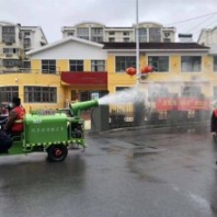 防疫消毒喷洒车 多功能喷雾洒水车