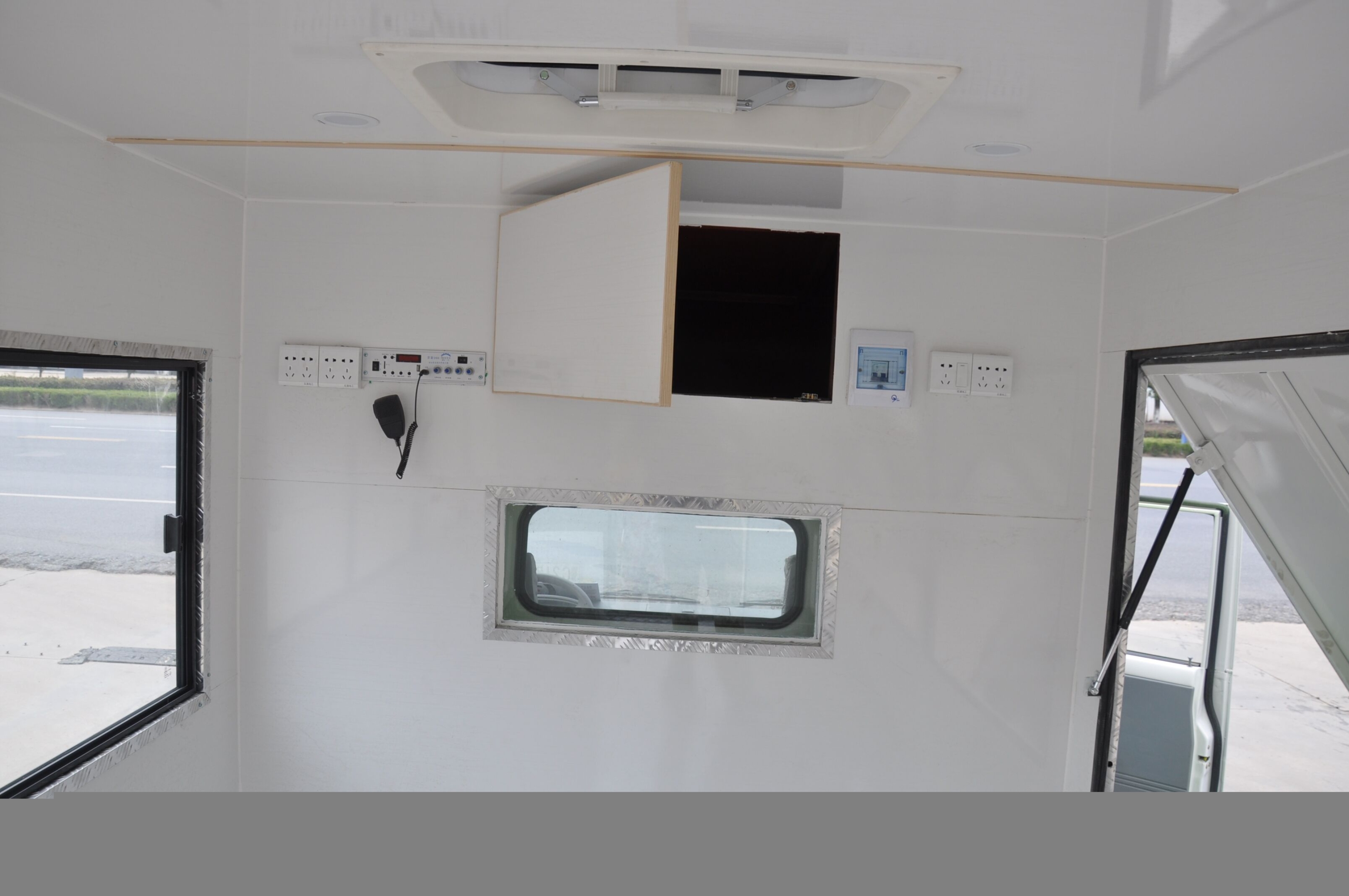 金杯售货车报价移动售货车价格